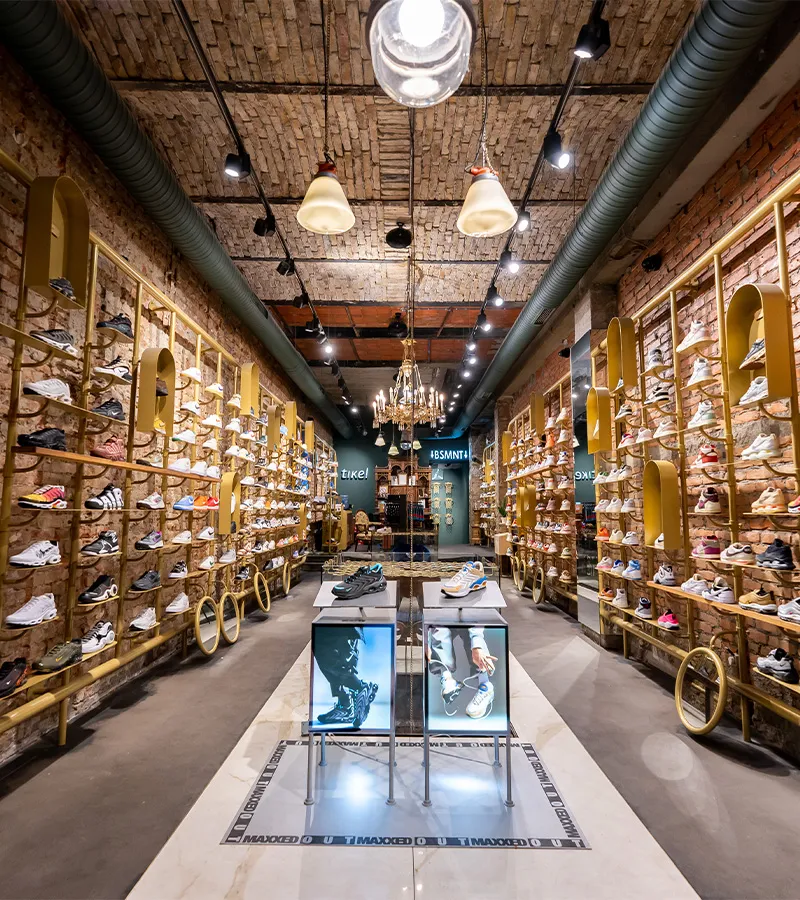 Belgrade Sneaker Temple