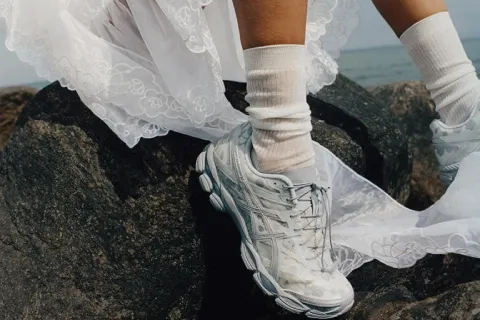ASICS x Cecilie Bahnsen: Komfor i stil u jednom