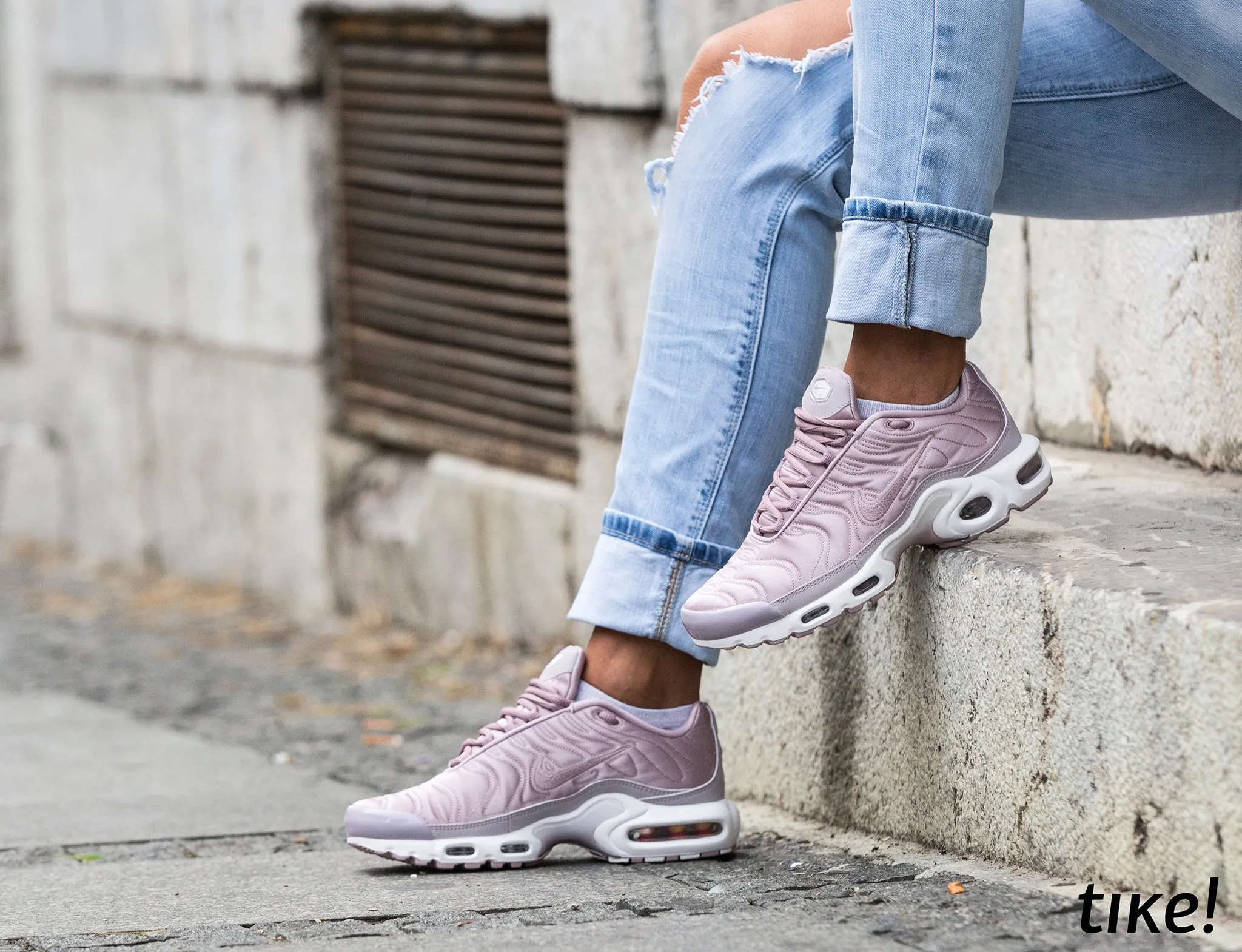 Nike Air Max PLUS SE