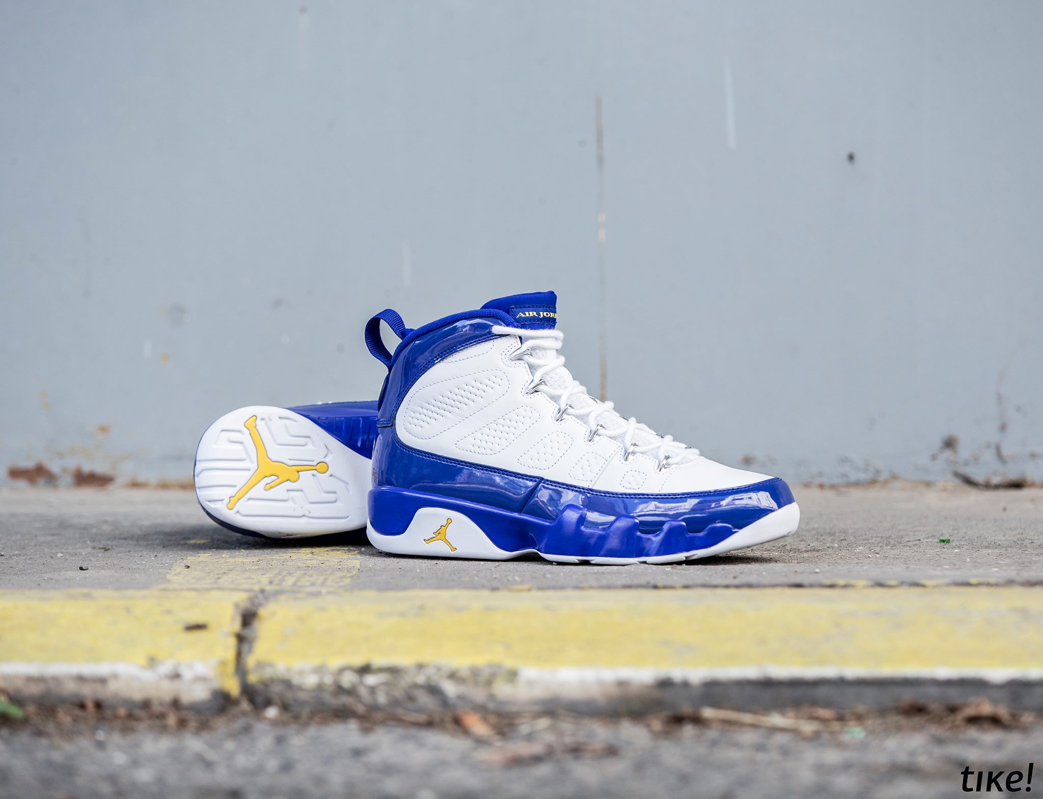 Nike Air Jordan IX Kobe