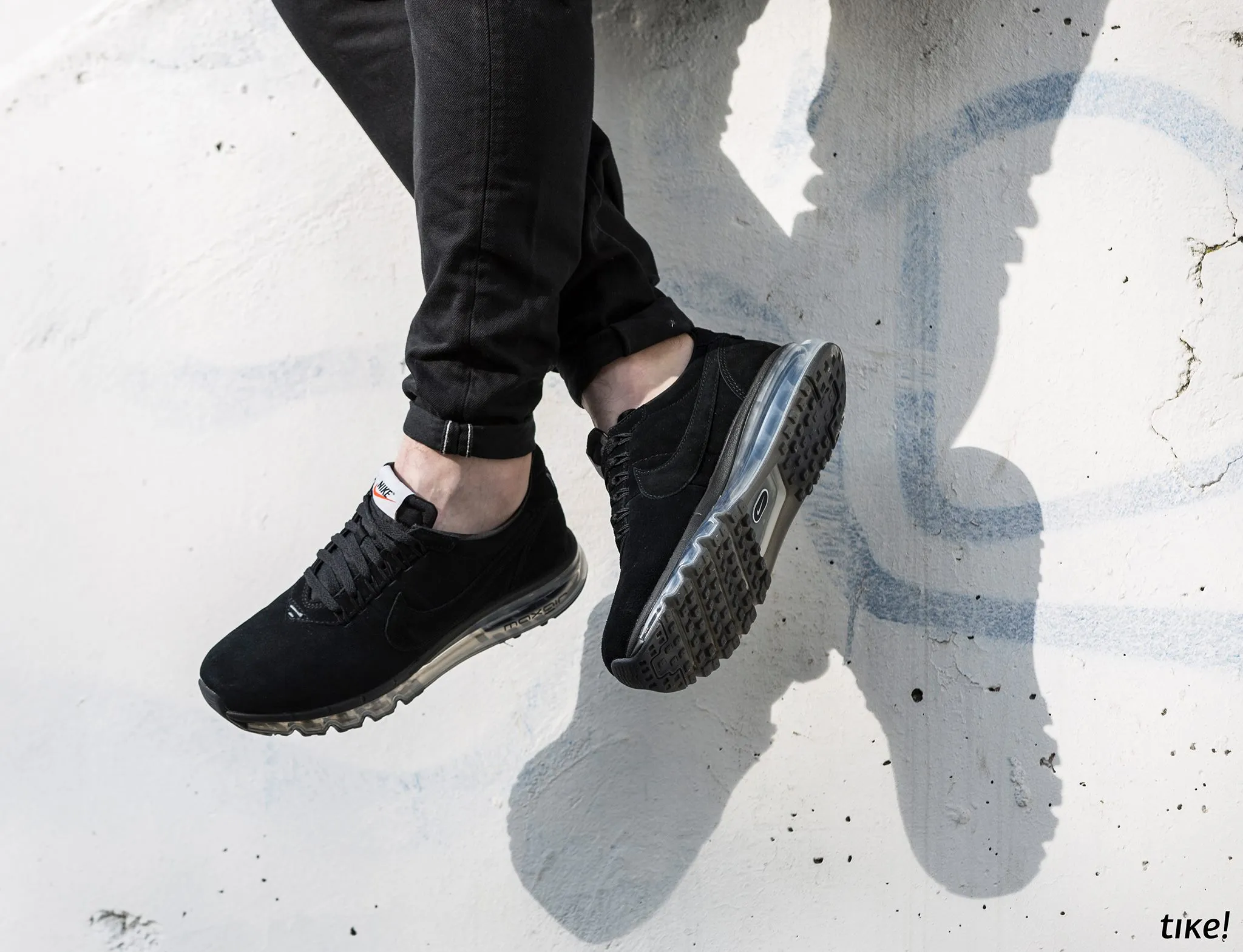 Nike Air Max LD ZERO