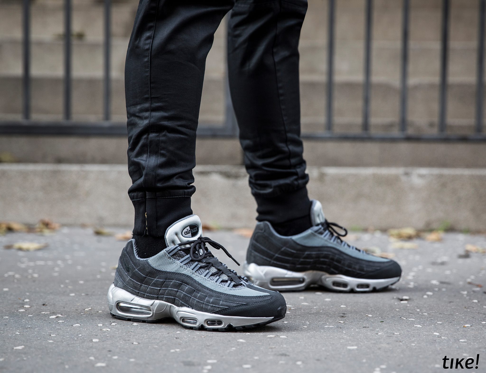 Nike Air Max 95 PRM Suede