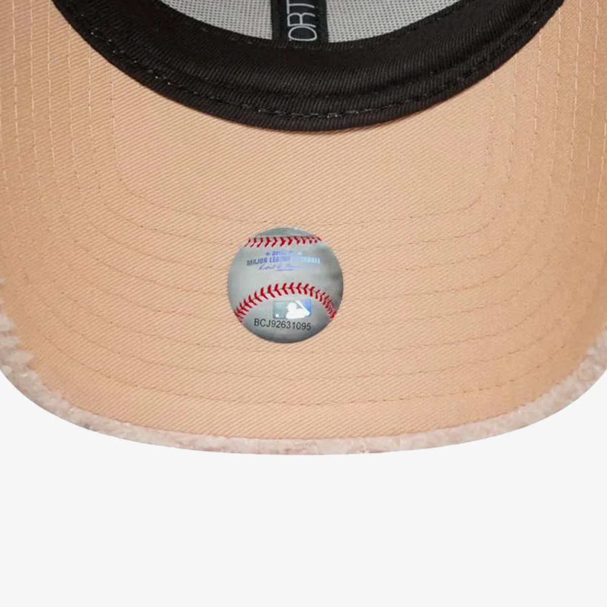 NEW ERA Kačket FEMALE BORG 9FORTY® 