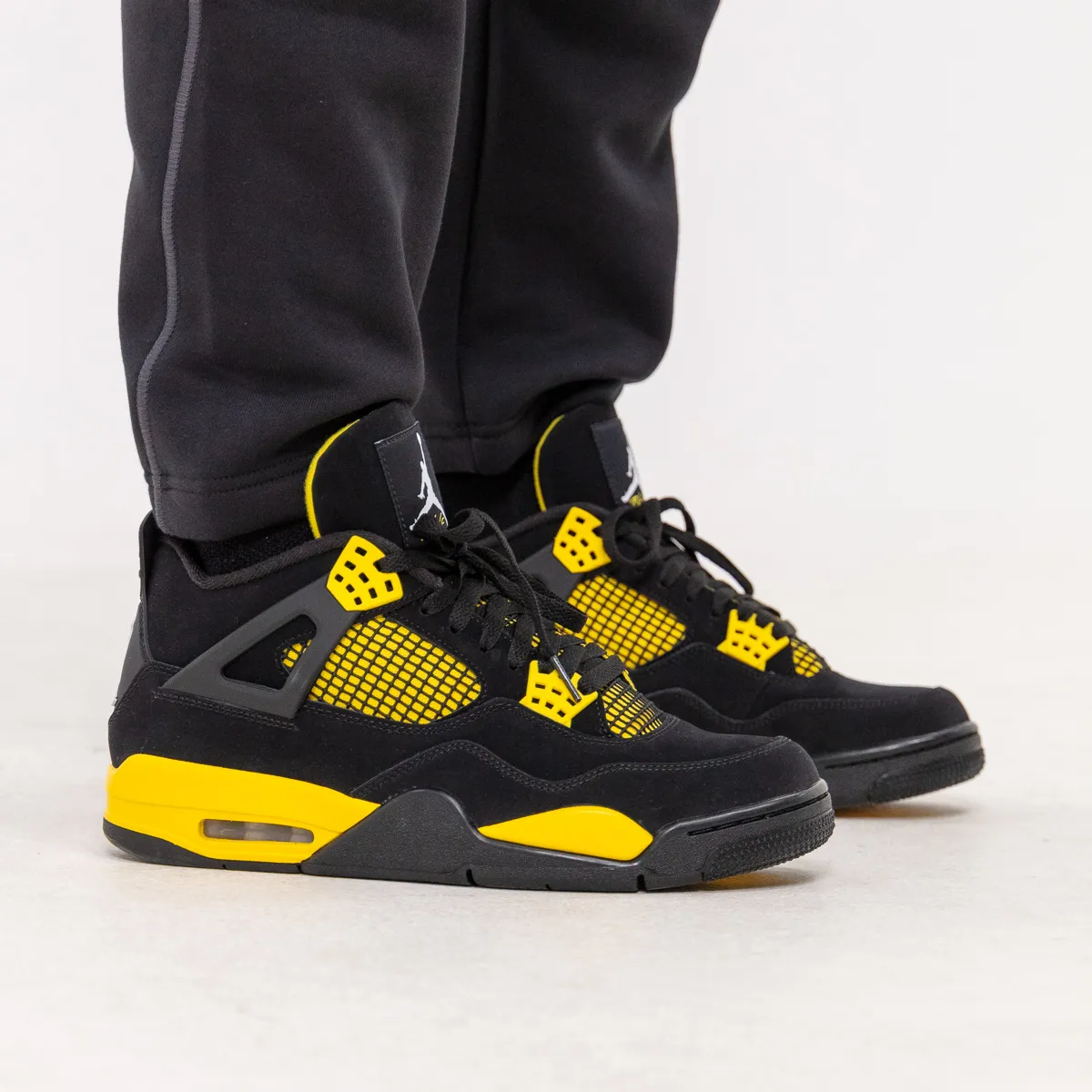 NIKE Patike AIR JORDAN 4 RETRO