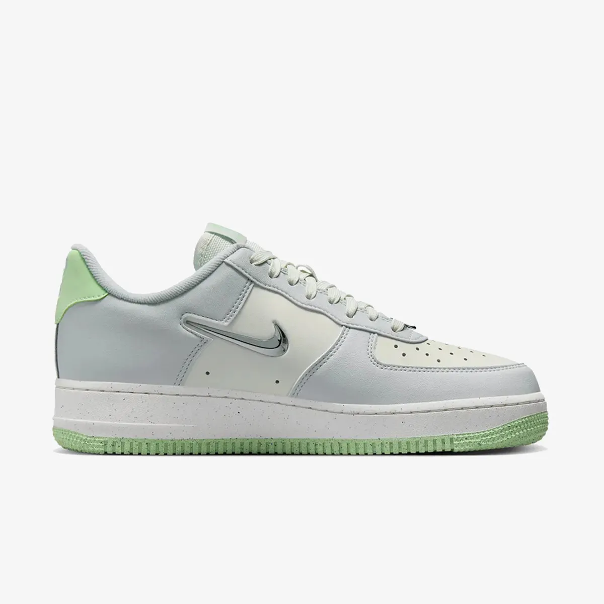NIKE Patike W AIR FORCE 1 '07 NN SE 