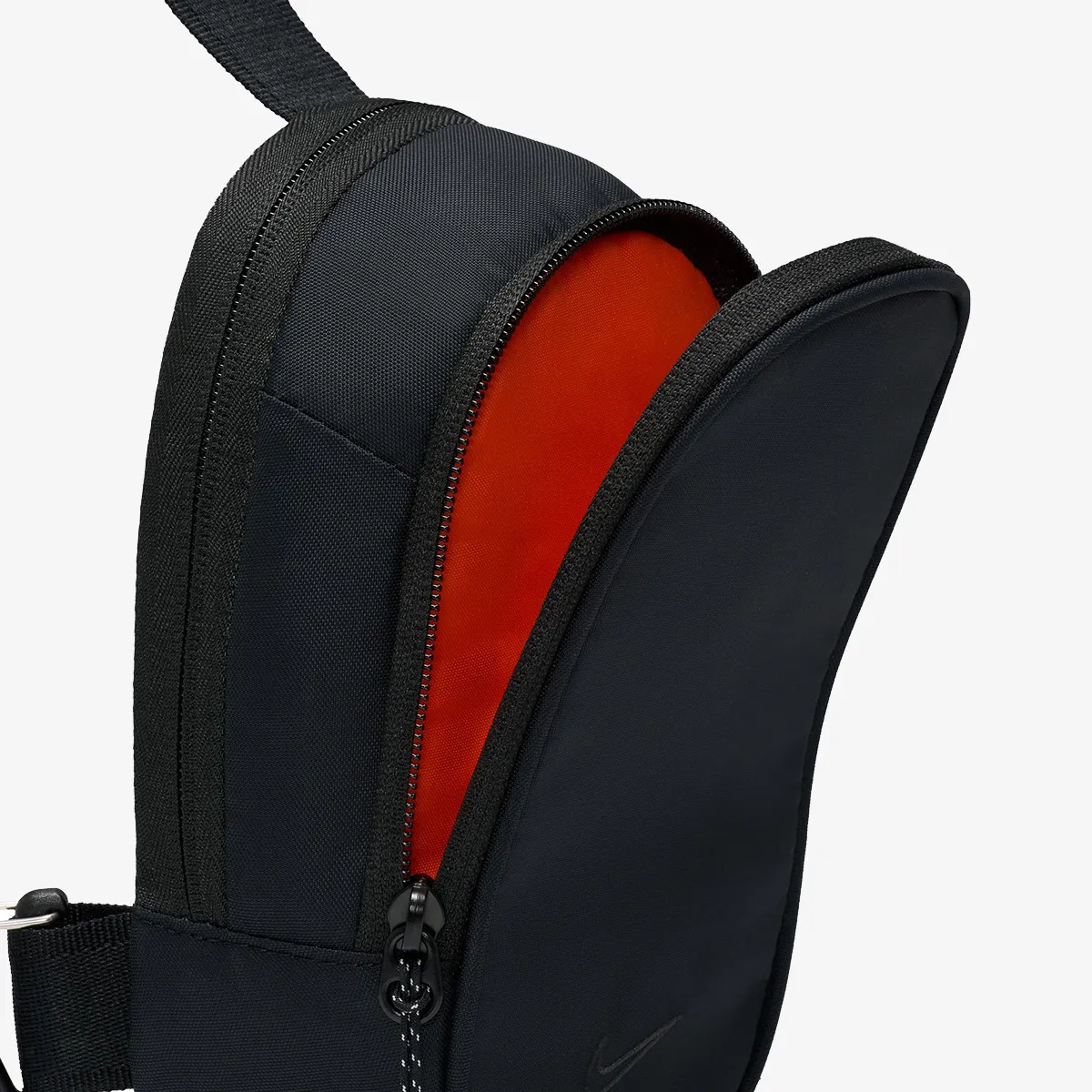 NIKE Ranac Sportswear Commute 