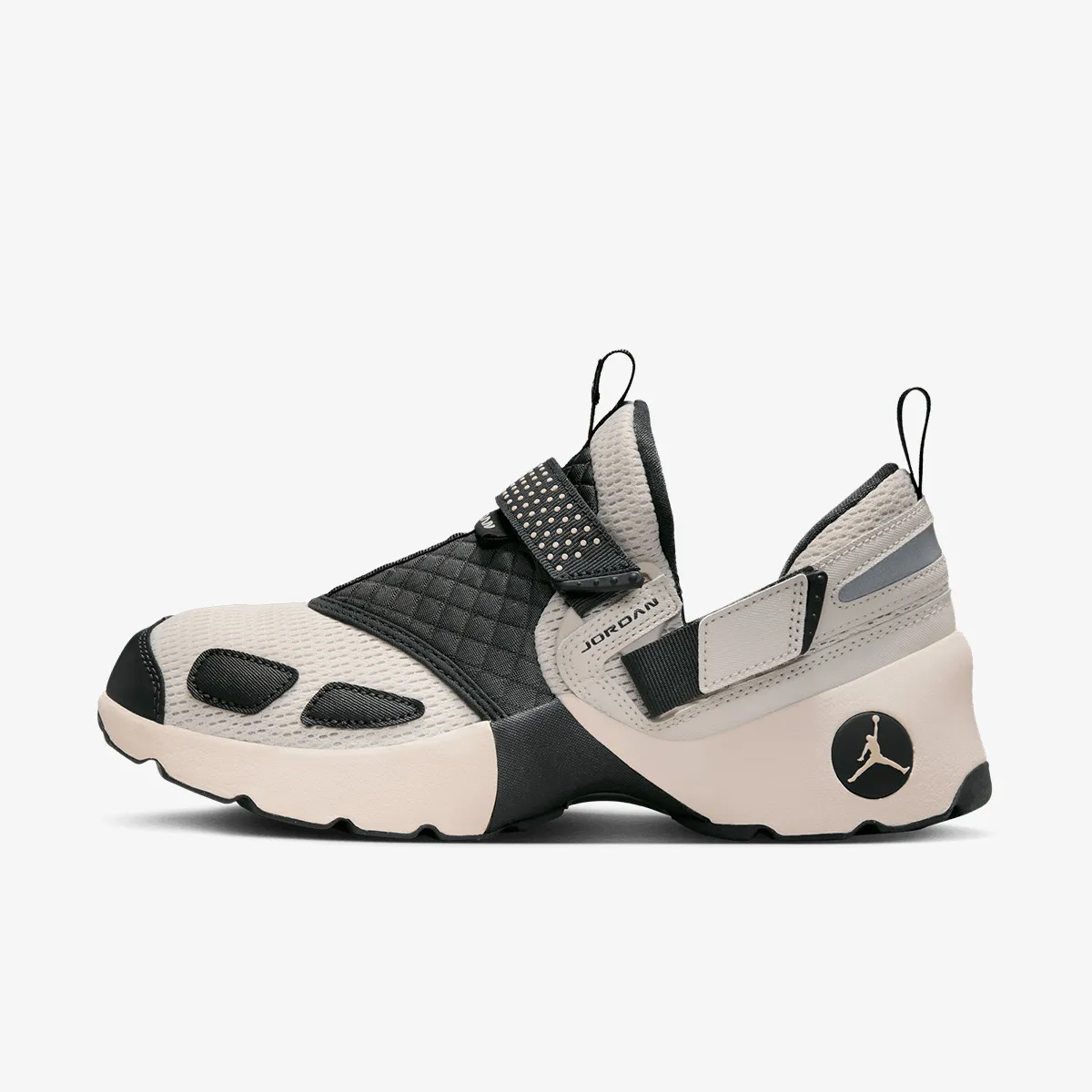 NIKE Patike WMNS JORDAN TRUNNER LX 