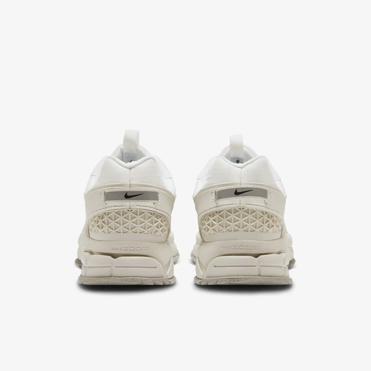 NIKE Patike NIKE ZOOM VOMERO ROAM 