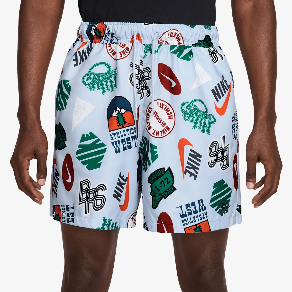 NIKE Šorc Club 