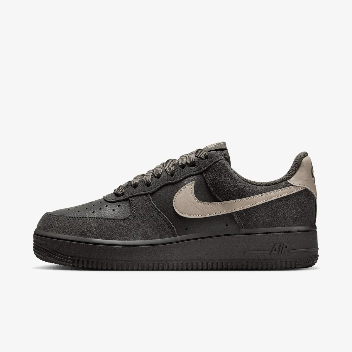 NIKE Patike W NIKE AIR FORCE 1 LO SR 