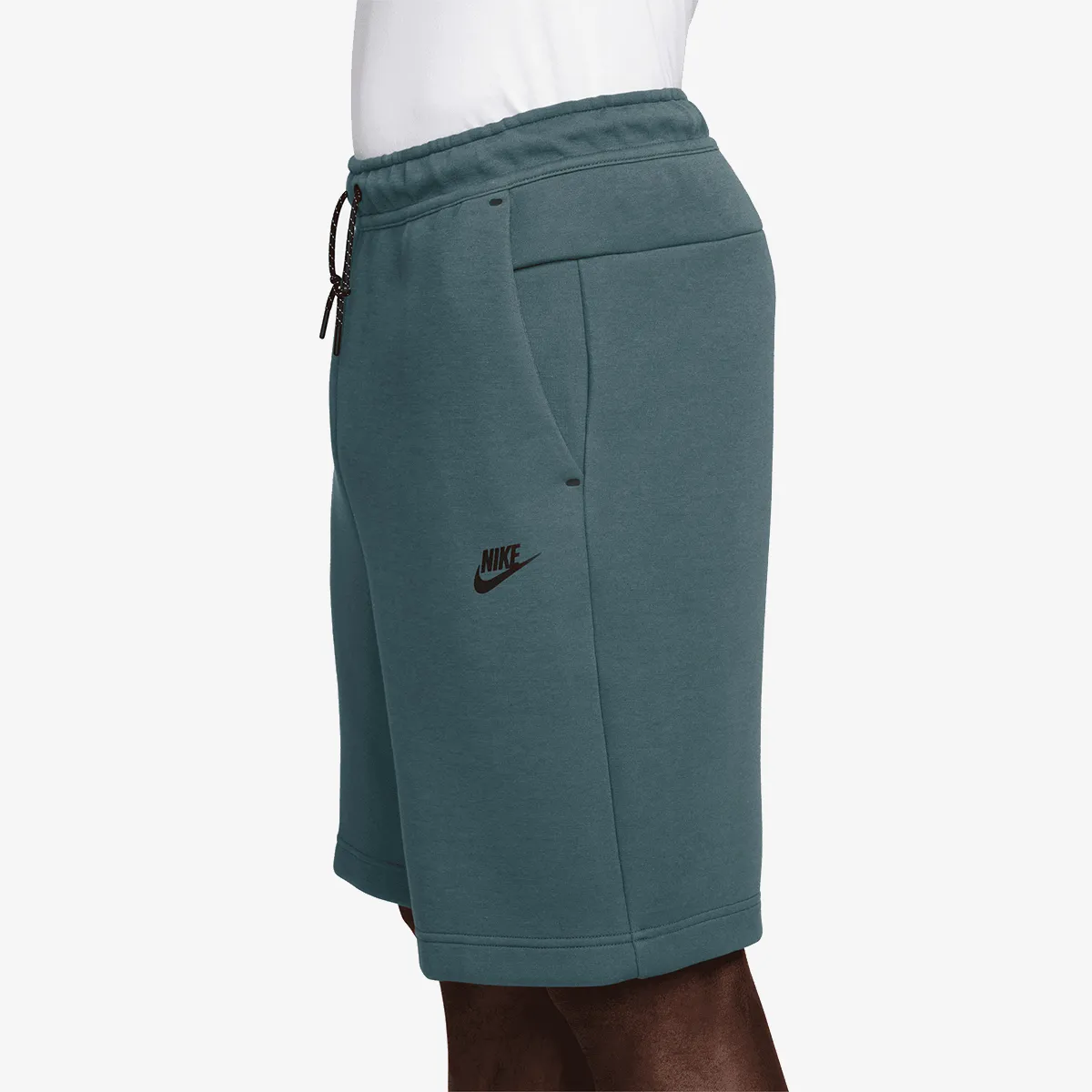 NIKE Šorc Tech 
