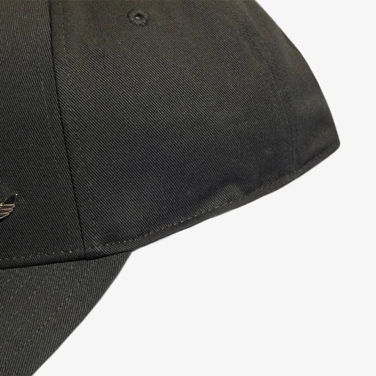 ADIDAS Kačket Metallic Trefoil