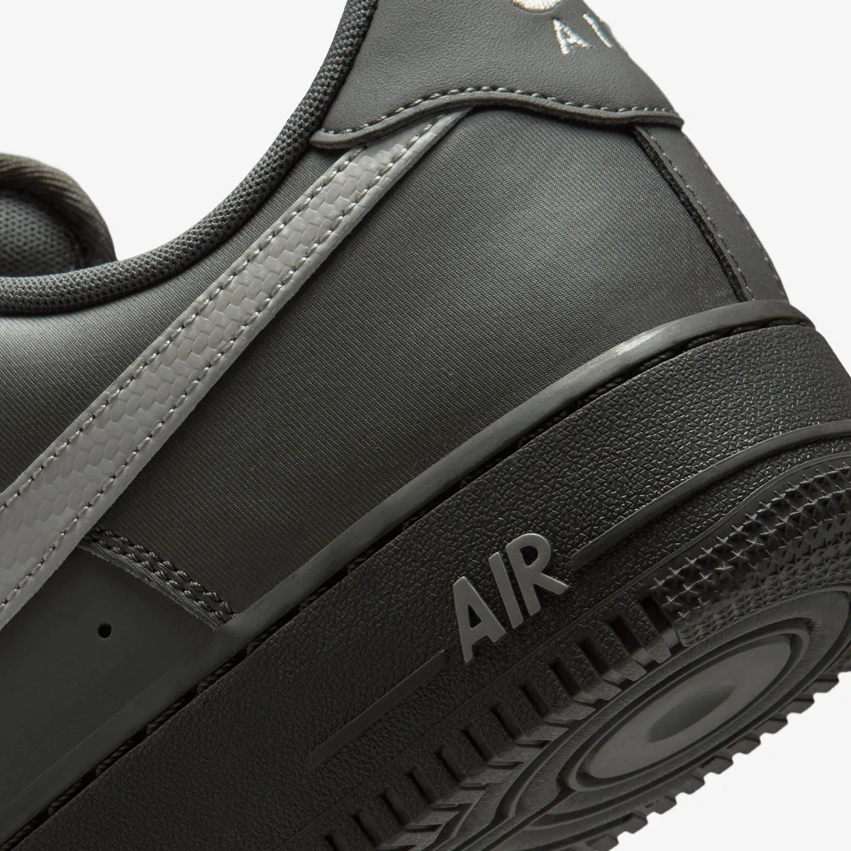 NIKE Patike AIR FORCE 1 '07