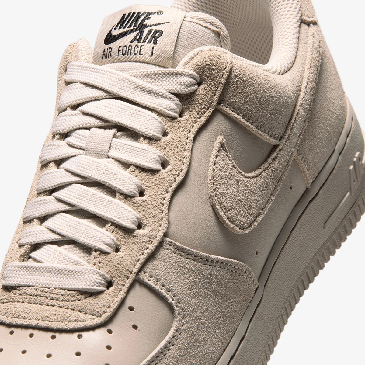 NIKE Patike WMNS AIR FORCE 1 '07