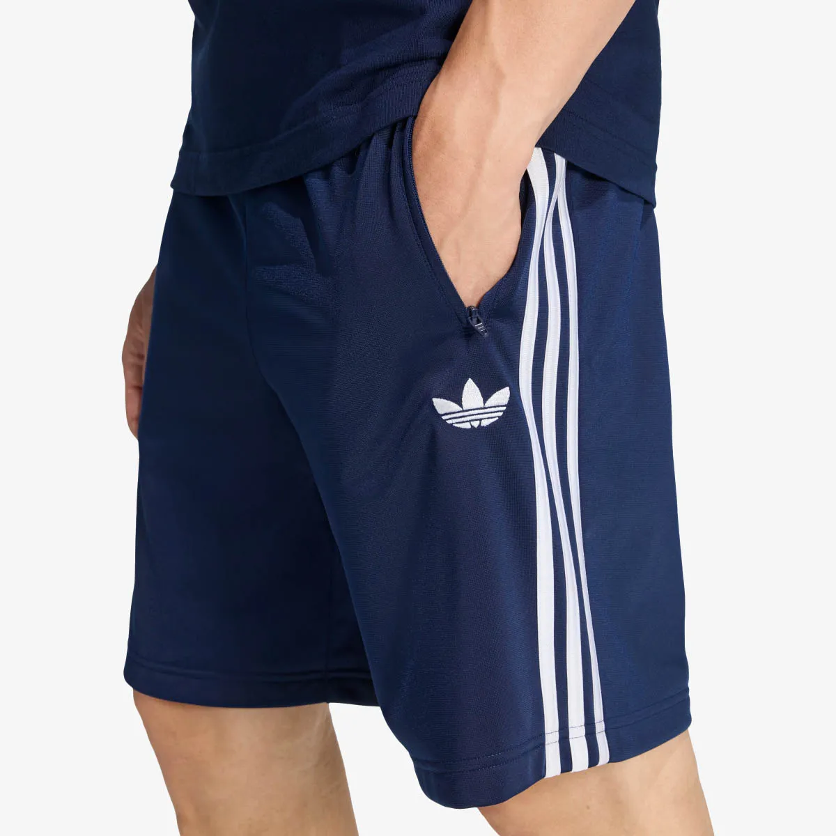ADIDAS Šorc Firebird