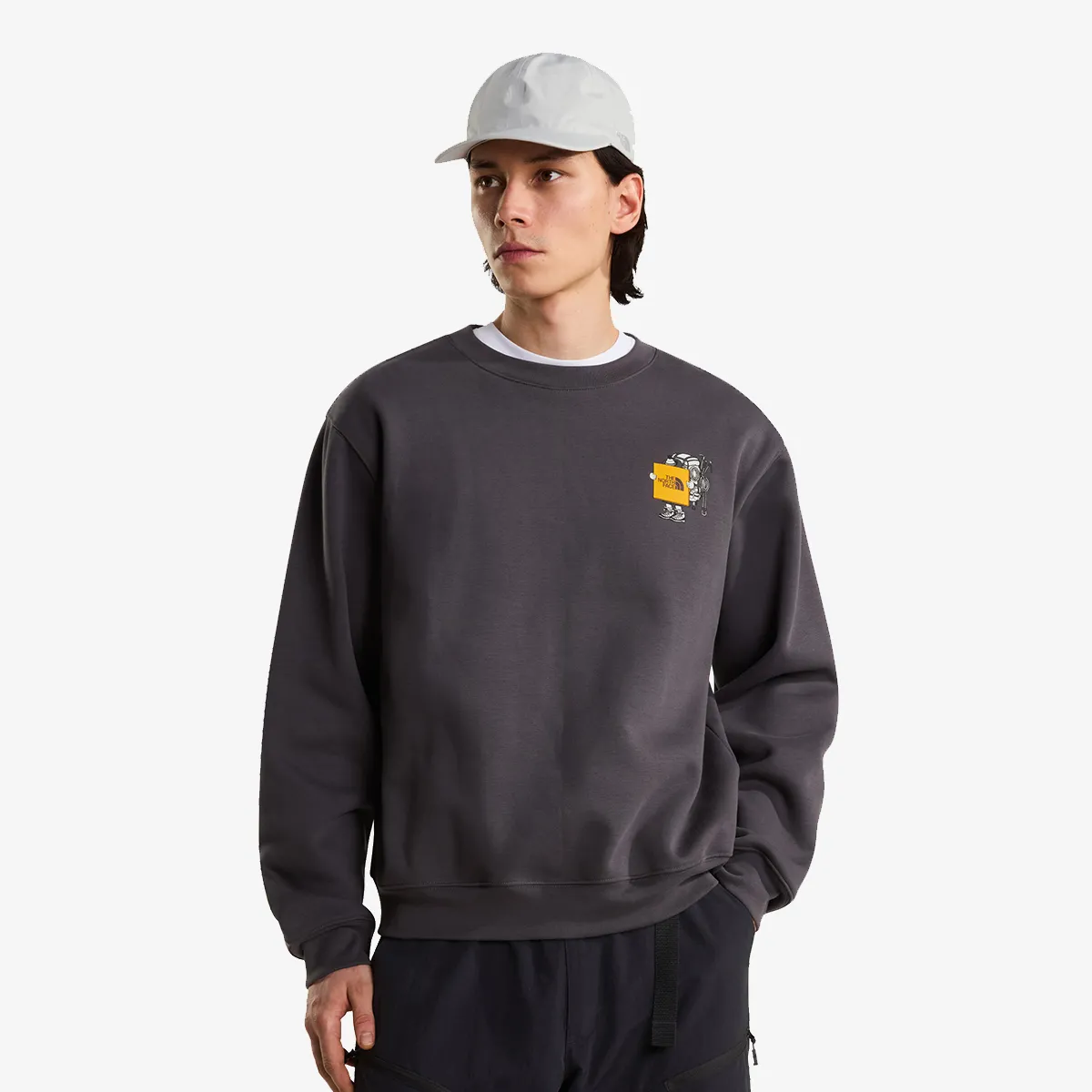 THE NORTH FACE Dukserica U GEAR UP GET OUT RLX CREW-GRAPHIC
