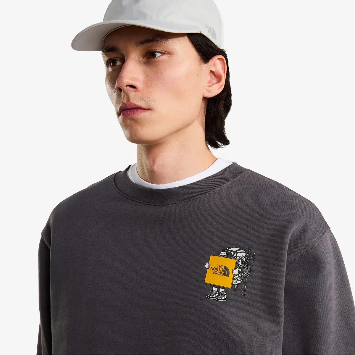THE NORTH FACE Dukserica U GEAR UP GET OUT RLX CREW-GRAPHIC