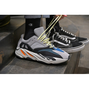 Yeezy shop 700 tike