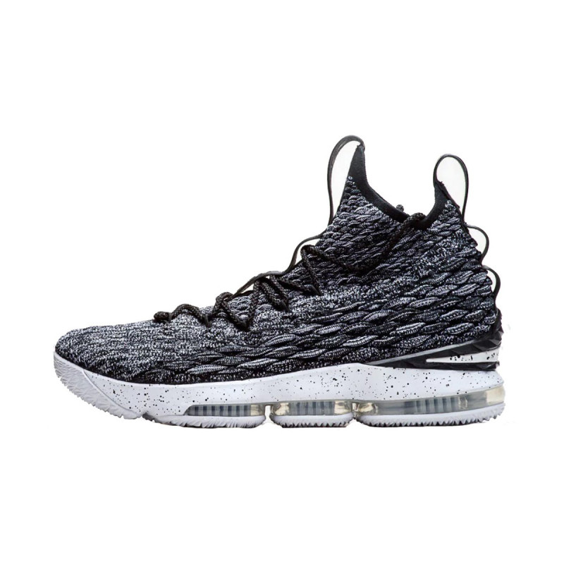 nike lebron 15 cena