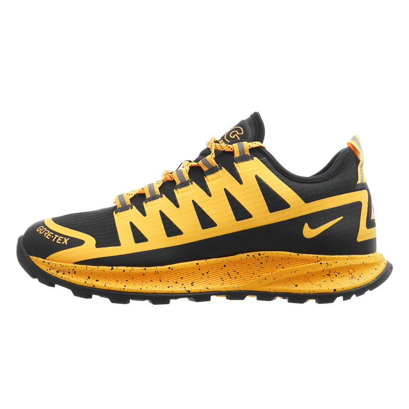Купить желтые кроссовки ACG Air Nasu Gore-Tex от Nike 