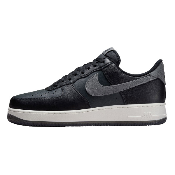 NIKE Patike Air Force 1 07 LV8 2 FJ4170 004 Tike.rs